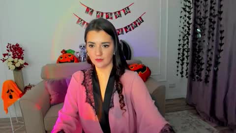 Jessi online show from November 3, 8:10 pm