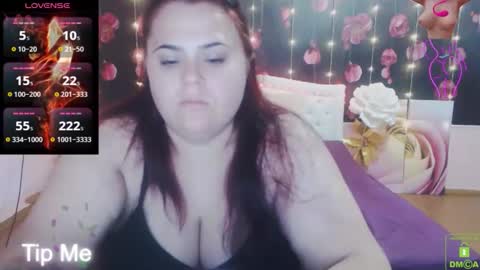 Snapshot of mira_cle_ chatting on September 20, 8:39 am mira_cle_ online show from September 20, 8:39 am