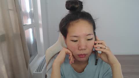 mira_g online show from March 7, 1:29 pm