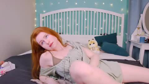 Snapshot of mira_glace chatting on March 3, 2:17 pm Mira3 online show from March 3, 2:17 pm