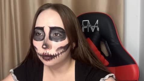 mira_light_ online show from October 30, 2:39 pm