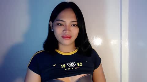 Mira Bella online show from March 1, 11:04 pm