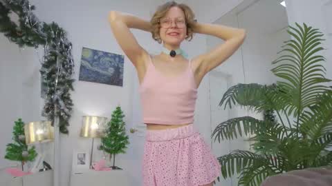 mira_marni online show from January 14, 11:29 am