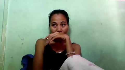 mirah881 online show from May 16, 5:48 am