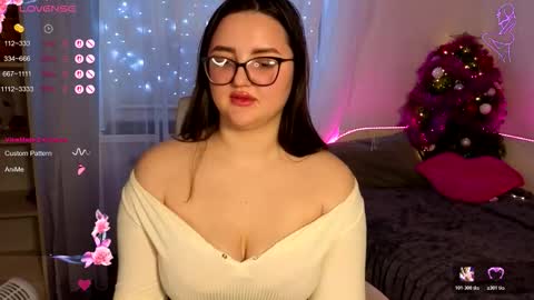 miraluccian online show from January 11, 11:00 pm