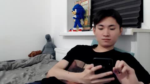              online show from November 9, 3:21 am