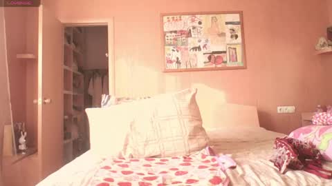 Miranda online show from May 17, 12:09 am
