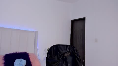 Miranda Rogers online show from February 19, 7:13 pm