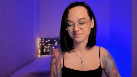 MiraSkyy online show from March 4, 9:34 pm