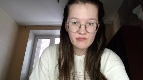 Snapshot of miriamor chatting on February 26, 1:43 pm Mira online show from February 26, 1:43 pm