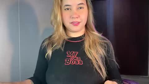 mirilinda online show from December 17, 2:40 am