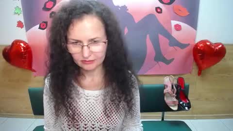 Miroslava Happi online show from October 13, 6:26 am