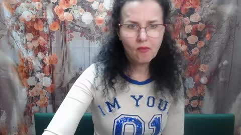Miroslava Happi online show from May 16, 6:43 am