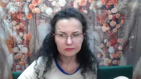 Miroslava Happi online show from May 22, 7:04 am