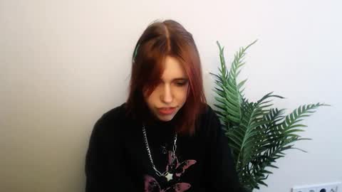 misaki_chan_ online show from January 16, 9:40 am