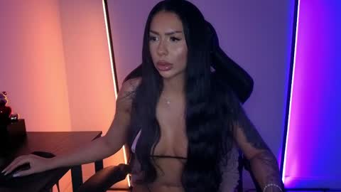 MishaBlueee online show from April 22, 7:10 pm