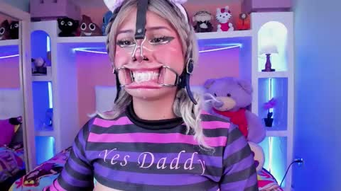 Megan online show from March 13, 2:48 am