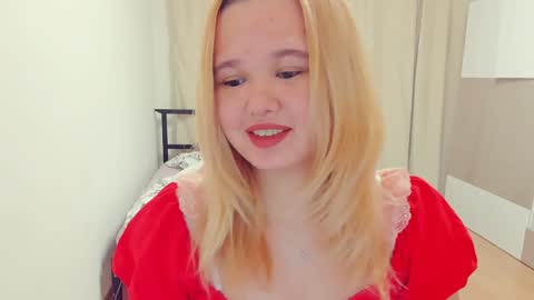 miss__selena online show from January 19, 2:59 pm