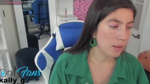 miss_adams01 online show from April 30, 8:57 pm