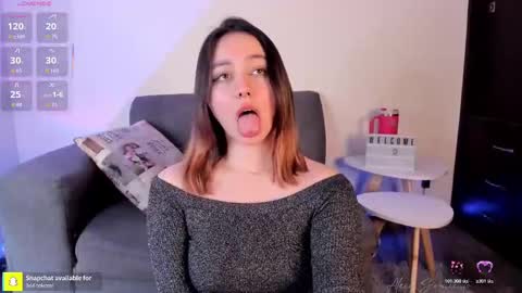 Alexa Sarmiento online show from November 13, 5:37 pm