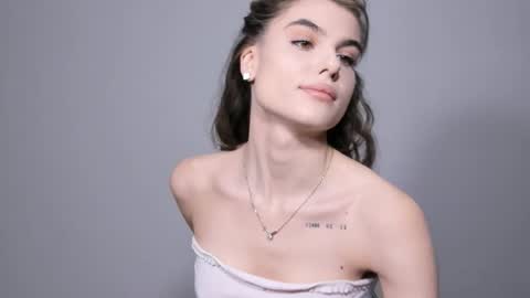 Snapshot of miss_algel chatting on February 13, 11:50 am Katrin online show from February 13, 11:50 am