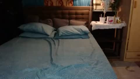 miss angelic15 online show from September 27, 12:58 pm