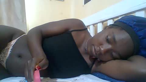 miss_atitude online show from September 20, 4:37 am