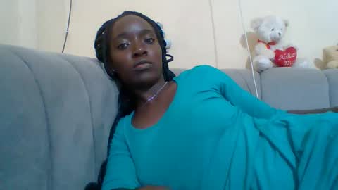miss_atitude online show from September 16, 1:46 pm