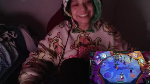 Miss Carmila online show from November 3, 12:44 am