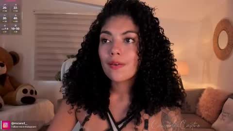 CANDELA CASTRO  online show from October 31, 1:22 pm