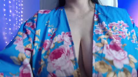 Snapshot of miss_daniels chatting on February 5, 5:41 am liza online show from February 5, 5:41 am
