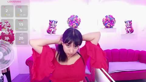 Melanie online show from July 2, 12:32 pm