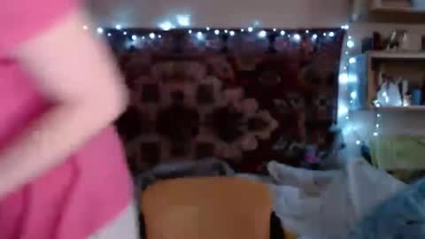 Elis online show from January 31, 12:18 pm