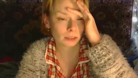 Elis online show from November 10, 3:59 pm