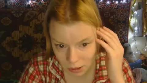 Elis online show from December 15, 1:18 pm