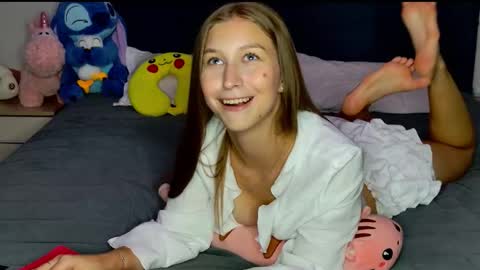 Emily online show from October 10, 6:25 pm