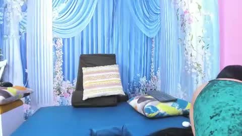 Monica Patricia online show from August 5, 12:29 am