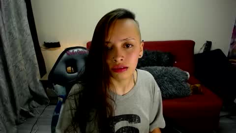 miss_foxxy_ online show from September 27, 8:34 am