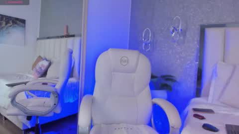 Honey online show from October 13, 7:27 pm