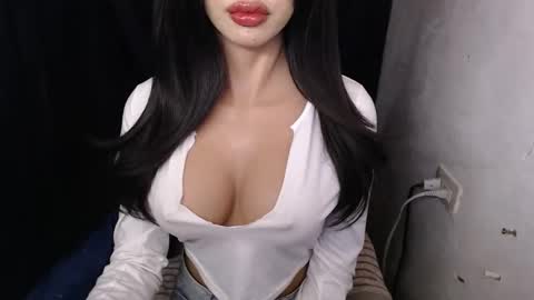 miss_jackelyn online show from March 11, 3:59 pm