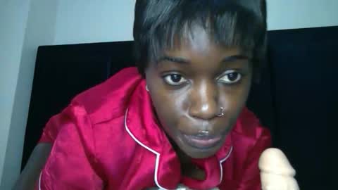 SensuElle  WHAT I DONT SHOW HERE... YOULL ONLY SEE IN PRIVATE  online show from October 10, 6:52 am