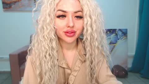 miss_kiten online show from February 10, 7:49 pm