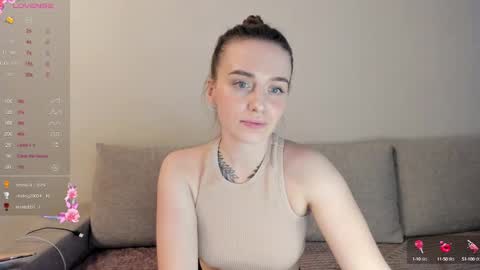 Snapshot of miss_kitty13 chatting on February 9, 5:08 am Kitty online show from February 9, 5:08 am