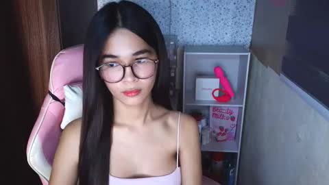 leii online show from October 21, 8:01 pm