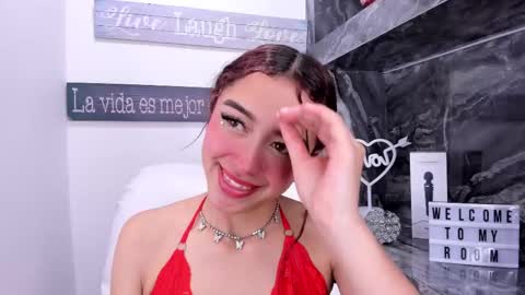 miss_lucyla online show from February 17, 6:06 pm