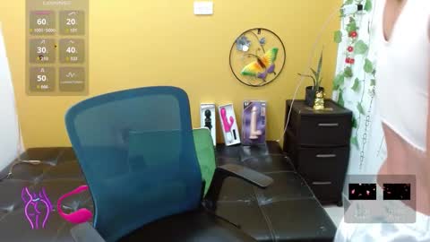 Snapshot of miss_mafehot chatting on February 11, 8:26 am mafe maria fernanda online show from February 11, 8:26 am