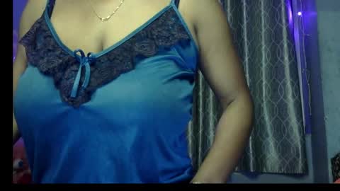 Mahi online show from May 9, 2:45 pm