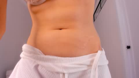 Snapshot of miss_shine_ chatting on September 12, 6:59 am Miss shine online show from September 12, 6:59 am