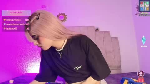 miss_sophia21 online show from April 25, 12:24 am