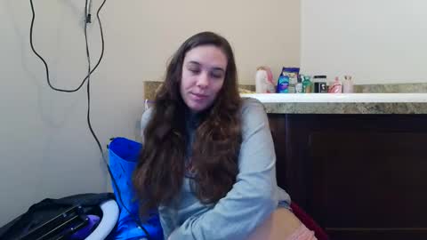 Bella online show from March 5, 3:32 pm